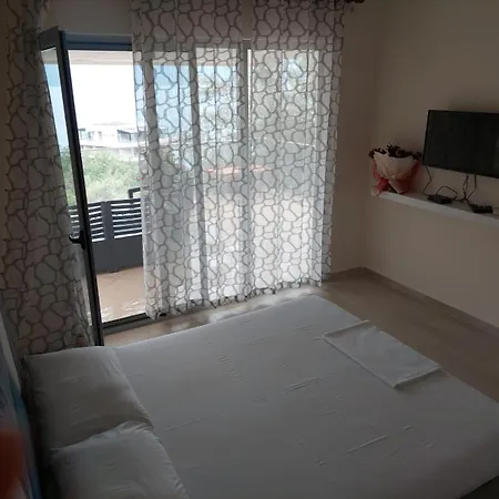 69 - Jonufer Guest house *