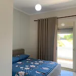 69 - Jonufer 3*